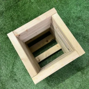 HandmadeWoodPlanterBox