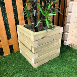 HandmadeWoodPlanterBox-5