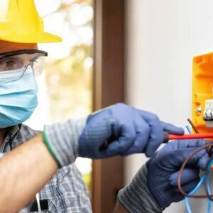 featured image hire an electrician.jpeg